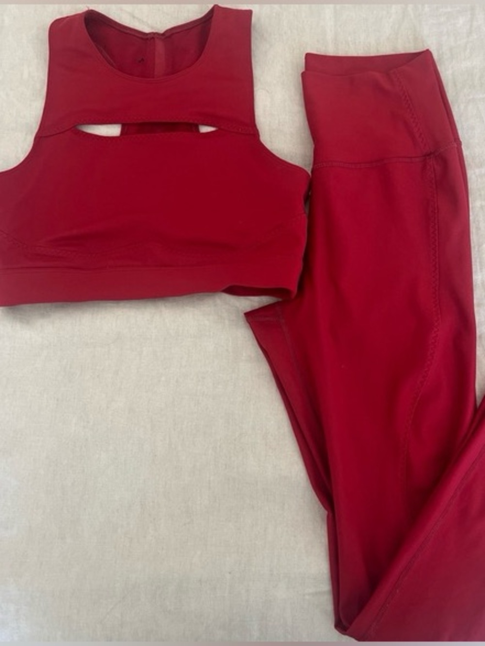 Carbon38 Crimson Cutout Sports Bra and High-Waist Leggings Set